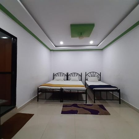 Hotel Queen Queen Sea Calangute Extérieur photo